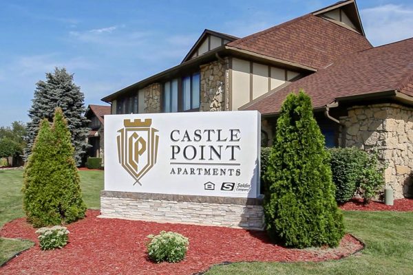 castle-point-001